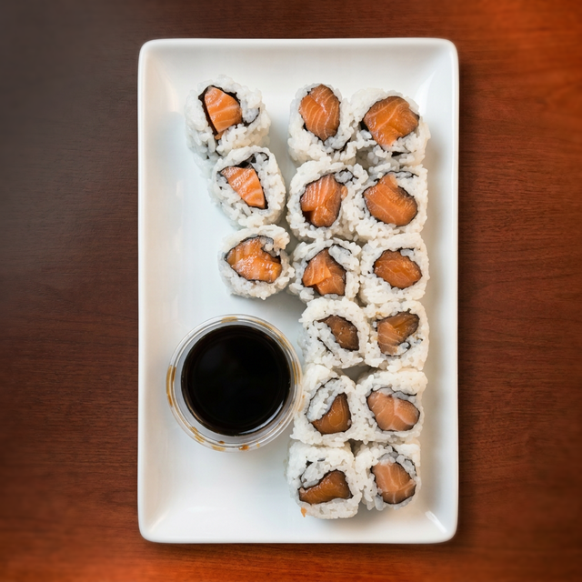Salmon Roll.